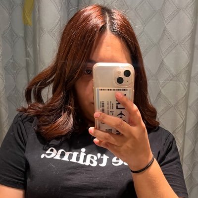 IleanaR02517982's profile picture. Una capitalina viviendo en SPS 🇭🇳