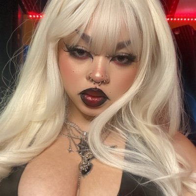 21+ l INSTA:camentine_ |24|scorpio | she/they l Cashapp: $Cajxo00