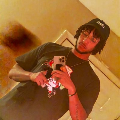 samzpeepz's profile picture. 🔸513 ▪️ #unionelectrician - 212 -  SocDem 🇺🇸