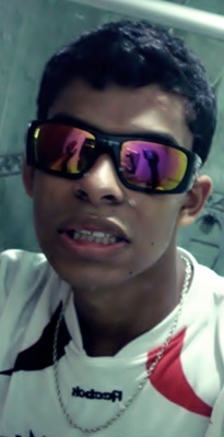 as vezes você tem que esquecer o que você quer, para começar a entender o que você merece. !