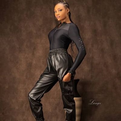 byenytypes's profile picture. 💜