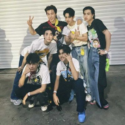 kittirat601's profile picture. 