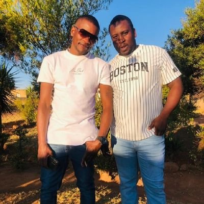 Club Dj ||Music Producer||Professional Dancer ||#Kasi_Vibe.
Email:zachariafrans@gmail.com