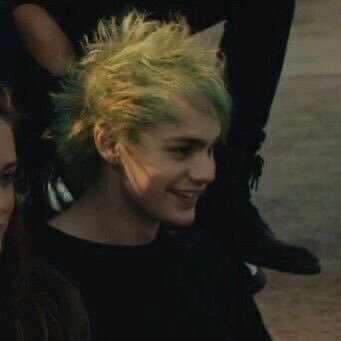 ☆ CLIFFORD ☆ I think this blue hair dye got to me , ROWYSOCLEVELAND 8.21.2015 , don't let people be dicks to you just cause they don't have a dick