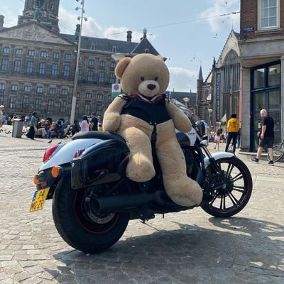 Suursuz88's profile picture. ...