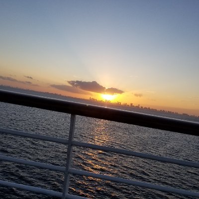 yesica's profile picture. a collection of sunsets that used to mean something.