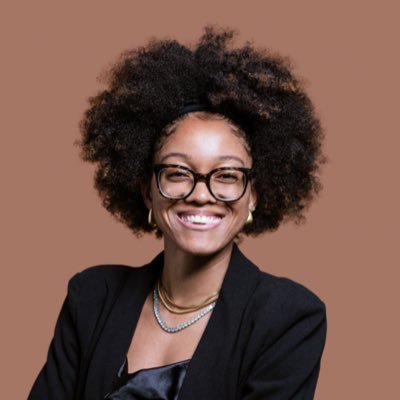 I eliminate the fear of finance so everyday Canadians can learn how money works and transform their quality of life. | Instagram: financefortheculture