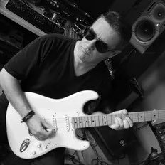 Songwriter.Producer. Previous bands supported David Bowie,The Cranberries,Hothouse Flowers. Writing credits ex Van Morrison band feldsparsongs@gmail.com