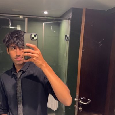 nairoooooo's profile picture. Where’s the bird? | @Arsenal