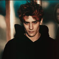 Kael (@lyreandlumen) 's Twitter Profile