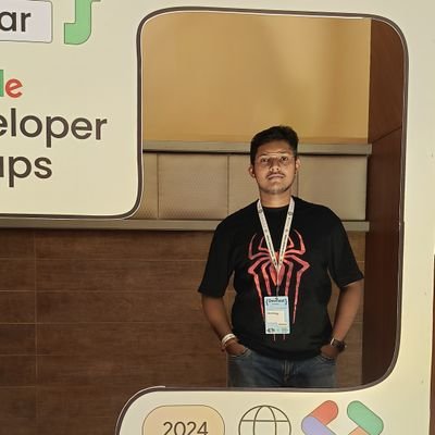 thedrweet's profile picture. 