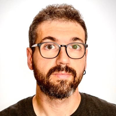 En pocas palabras: asturiano, fanderson, cuboadicto, amigo, nakama y padre ¿El resto? es sólo relleno. Talent Growth Director at @sngular 🧔🏻👩🏻👧🏻🐌🐕🦺🐕