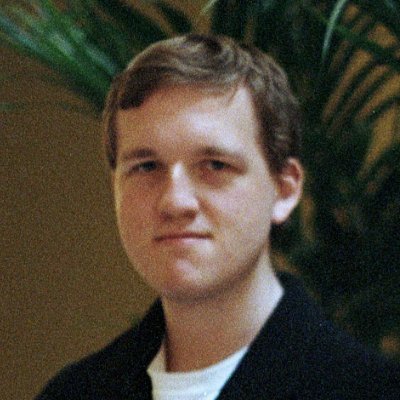 Adam Denckerさんのプロフィール画像