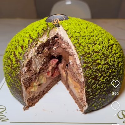 YalinZilan0's profile picture. forever never big .