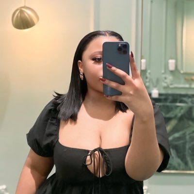 _mthacewana's profile picture. 