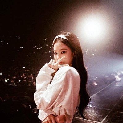 jenllino's profile picture. follow me back for JENCHELLA