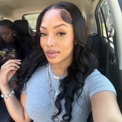 yo fav scorpio 😉🦂 Profile