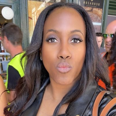 🙋🏽♀️🇪🇸🇬🇶🇫🇷🇬🇧🇺🇸🇱🇧🇨🇦🇦🇺🇬🇦🇳🇪🇹🇬 #lupuswarrior 🦋💜🐺 English teacher and singer🎼🎵🎤