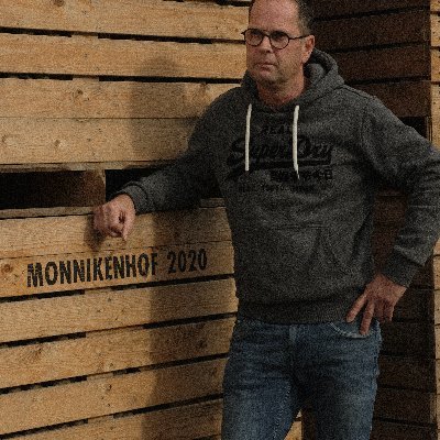 Functies: Papa van 3 , Man van 1 , Akkerbouwer