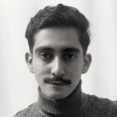 در گوشه ای از این جهان کوچک، قصه ها را میخوانم. شاید شنیدنش برای کسی جذاب باشد.