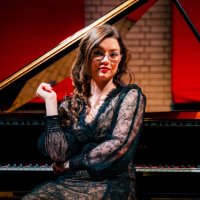 Madeleine Brown (@madeleinepiano) 's Twitter Profile