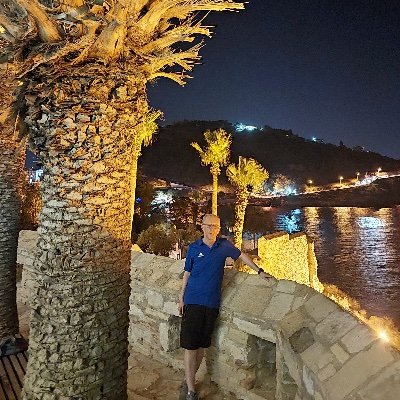 gocmenmusti's profile picture. https://t.co/Mr0c3CeH6x