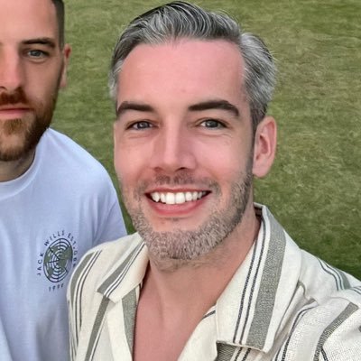 English/Irish 🙋🏻♂️ ⠀⠀⠀⠀⠀⠀ ⠀⠀⠀⠀⠀⠀ ⠀⠀⠀⠀⠀⠀ ⠀⠀⠀⠀⠀⠀ Music, fitness, MUFC, friends and travel 🎸💪🏻🌎