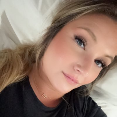 chelsi_mia's profile picture. Nurse. 💊💉 MN 🤍