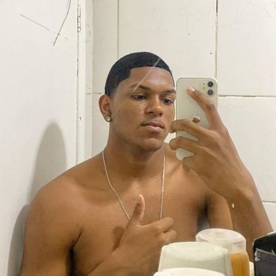 sml_sena's profile picture. 