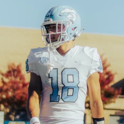 2026 | RB /WR | 6’ 1”, 190lbs | 4.3 GPA | 10yd fly - 1.01 | 40yd - 4.66 | Shuttle - 4.4 | NCAA ID: 2301750380 | @CentrevilleFB