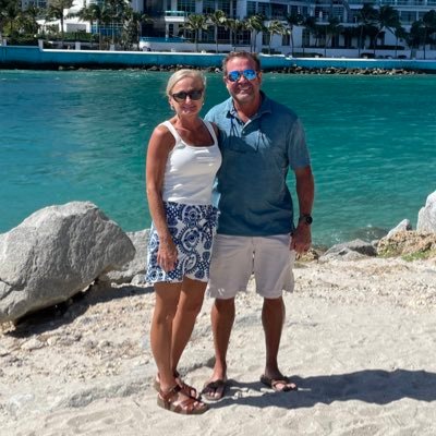 AmberlyLiz's profile picture. 