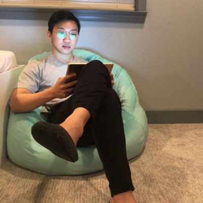 20_Loong's profile picture. Constitution is why America thrives | Respect is earned, not granted #Christian #Legal_immigrant