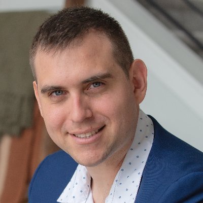 JamieCDiaz's profile picture. 💬DM "Finance" to learn more. 
📈Helping YOU master FINANCIAL skills.
💸Teaching YOU how to WORK for yourself.
⬇️Leadership development