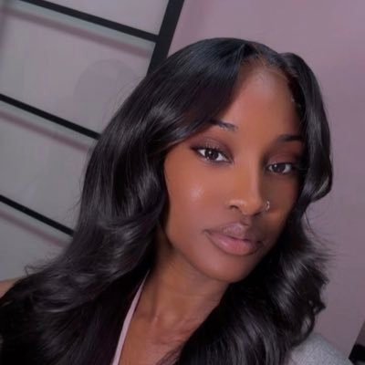 Aries ♈️ IG:dicee_pinapple | HairStylist