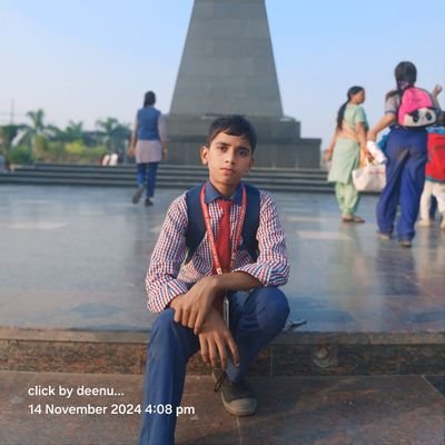 maurya_div63041's profile picture. 💯💯 Follow BACK FB