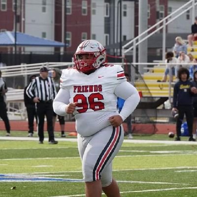 Jordan McQueen DT
Friends University Height: 5'11 Weight: 275 Email: JordanMcQueen2024@gmail.com NCAA ID# 2301770213