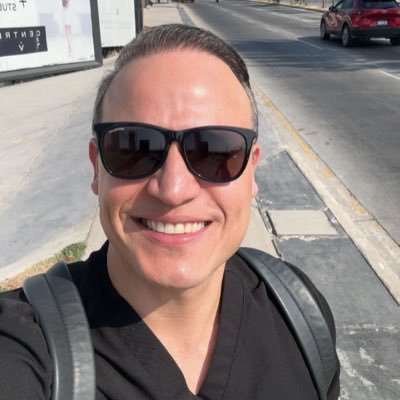 DeniseDClemons's profile picture. Single Dad with 2 lovely girls (Surgeon)