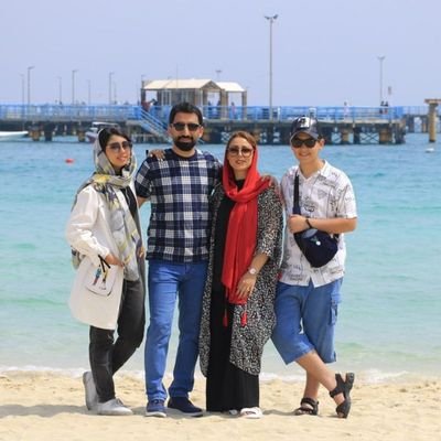 متعهد به نفیسه...دادا جواد سابق..اسفندی..طرفدار تازه واردها..توئیت بفرستید ریت بزنم..
❤️🏆🏆🏆🏆🏆❤
