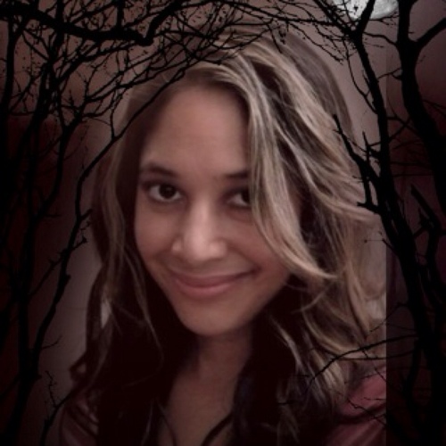 grichelleyee's profile picture. To the world you may be one person, but to one person, you may be the world. Give a homeless animal a home, be a hero.