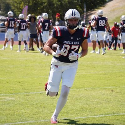 Transfer TE | 6’3 230lbs | NCAA ID# 2205565413 Full Qualifier| batenailey24@gmail.com | 4x3 transfer