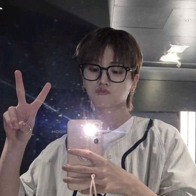 yena7264's profile picture. 