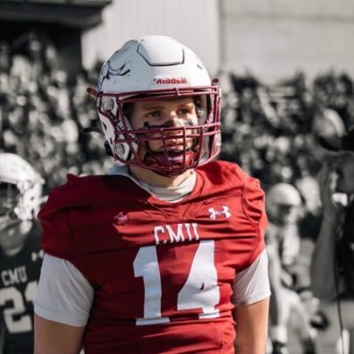 WR 6'2 190/3.5 GPA https://t.co/v4D1ZpEiOI. #3852234398