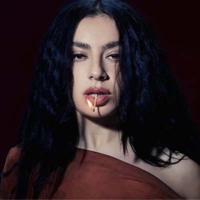 noangelmp3's profile picture. you are my nicotine, your love is all i need | she/her