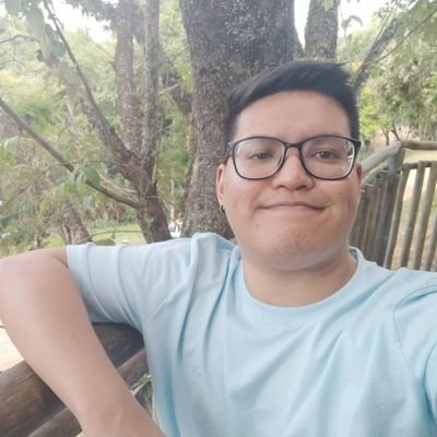 Completamente perdido nessa vida. Inclusive não sei como vim parar aqui. E as vezes eu tbm falo sério
