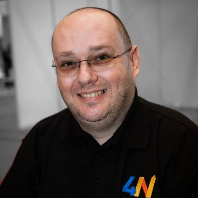 SteveWestropUK's profile picture. Tech Advice + Biz Dev = DIGITAL MENTOR | WordPress expert | 4N Oops Director 😎 - Facilitating business growth through better use of tech and new connections.