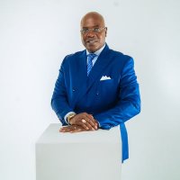 Yves Fernand Manfoumbi (@yves_manfoumbi) 's Twitter Profile