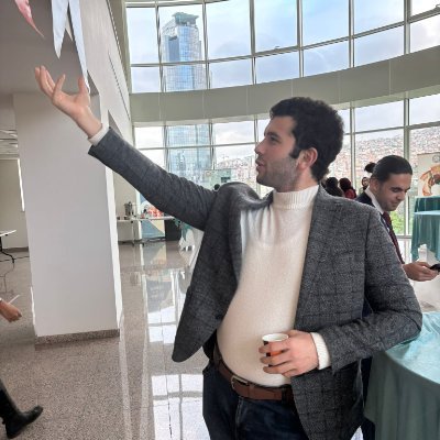 OsmanTunaF's profile picture. sbü I med. 4/6
