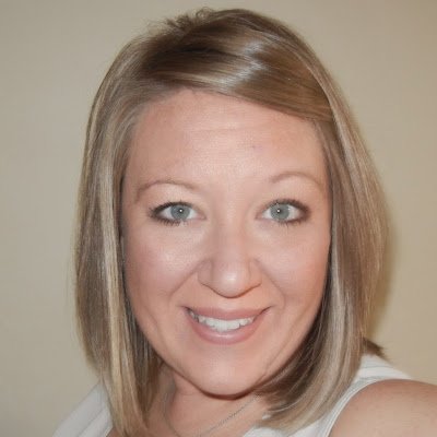 lauries_realtor's profile picture. 