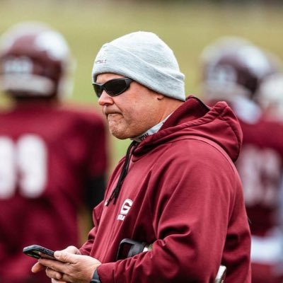 Garrard Middle School Football Coach. Host on Donnelly and Jimmy show. https://t.co/psksNs94GC