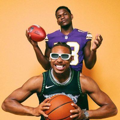 NFillault's profile picture. ig: noah_acee @warriors @Bucks